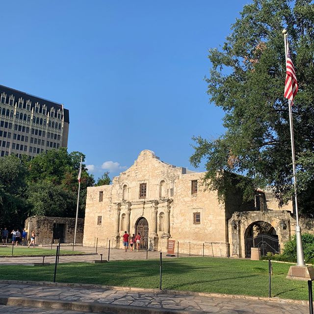 Went and saw the Alamo today. It was pretty neat